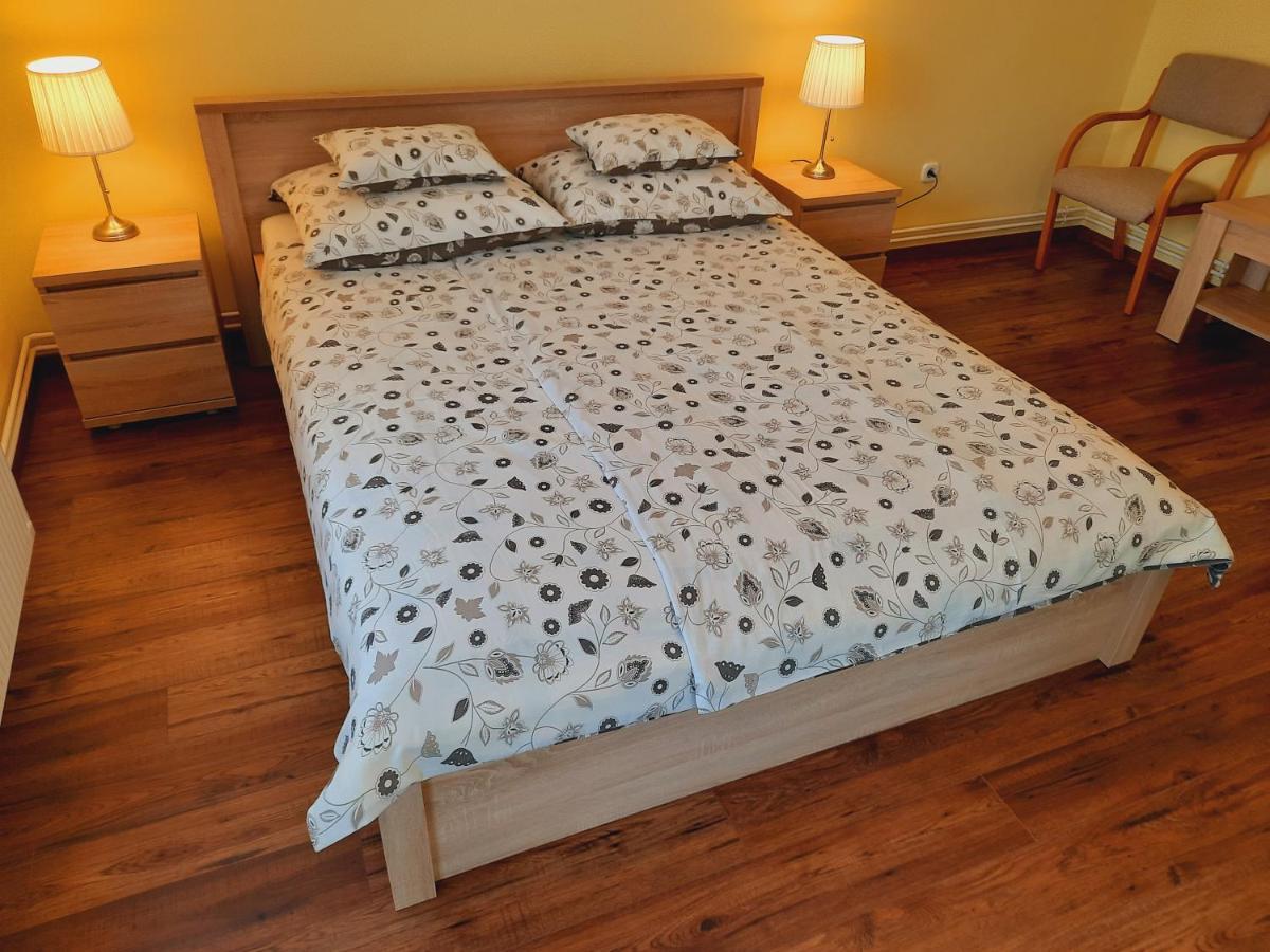 Apartmanhaz King Hévíz Extérieur photo