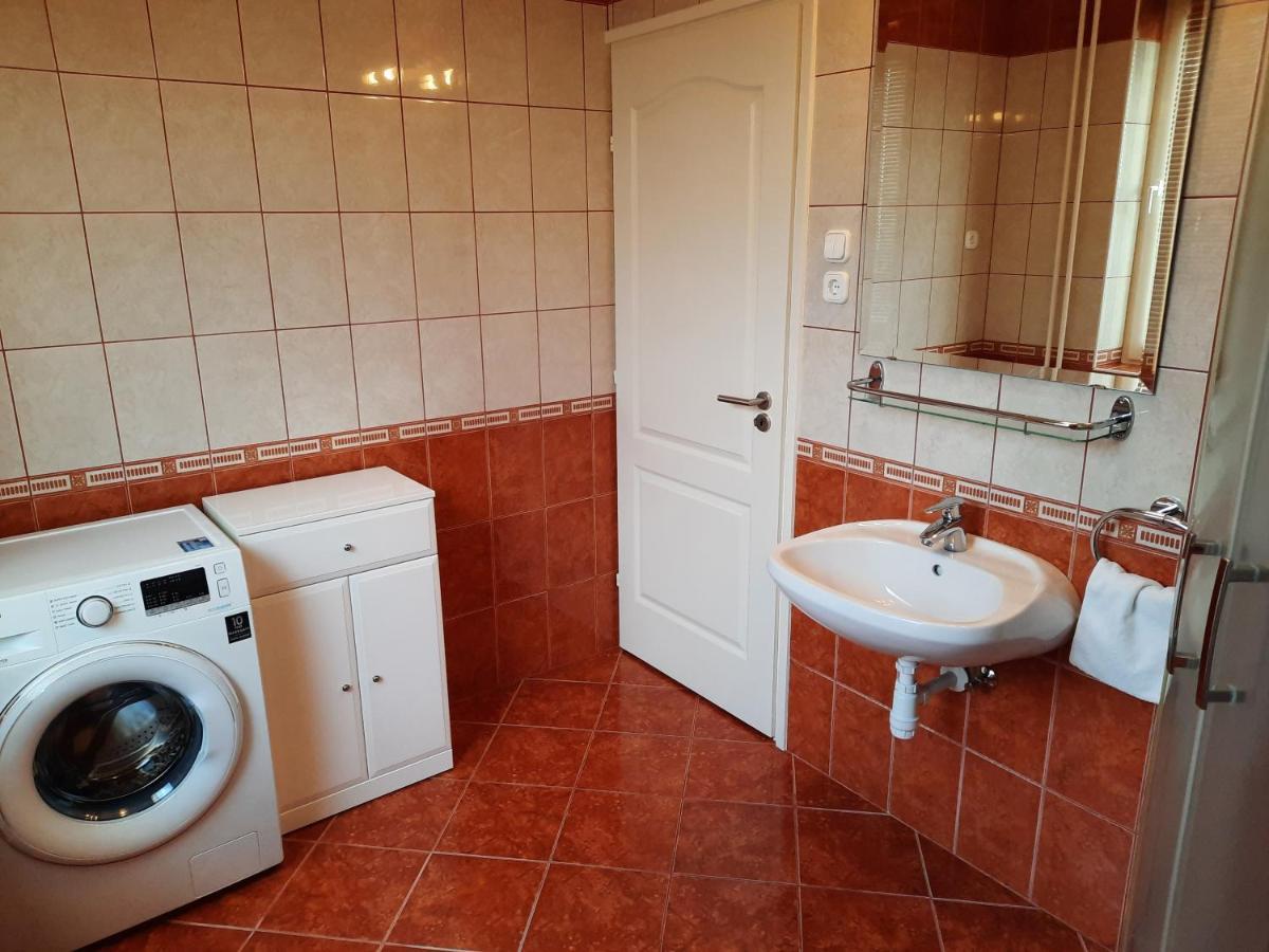 Apartmanhaz King Hévíz Extérieur photo