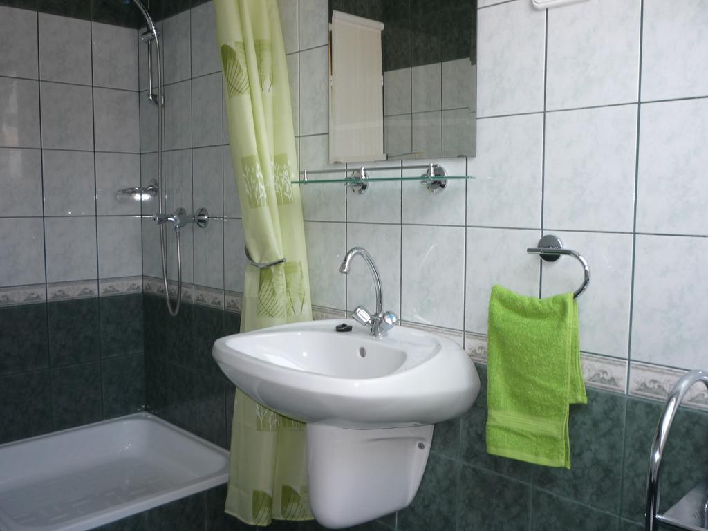 Apartmanhaz King Hévíz Extérieur photo